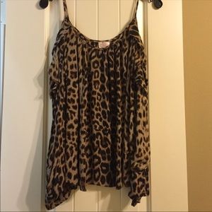 Parker leopard print cold shoulder flowy top - sm